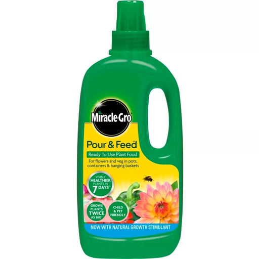Miracle-Gro Pour & Feed Ready to Use Plant Food 1l - The Online Garden Shop